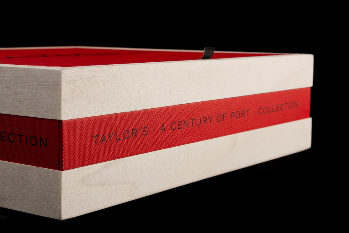 Taylor’s Century — estojo 10, 20, 30 e 40 anos, 4 × 375 ml, vista 3